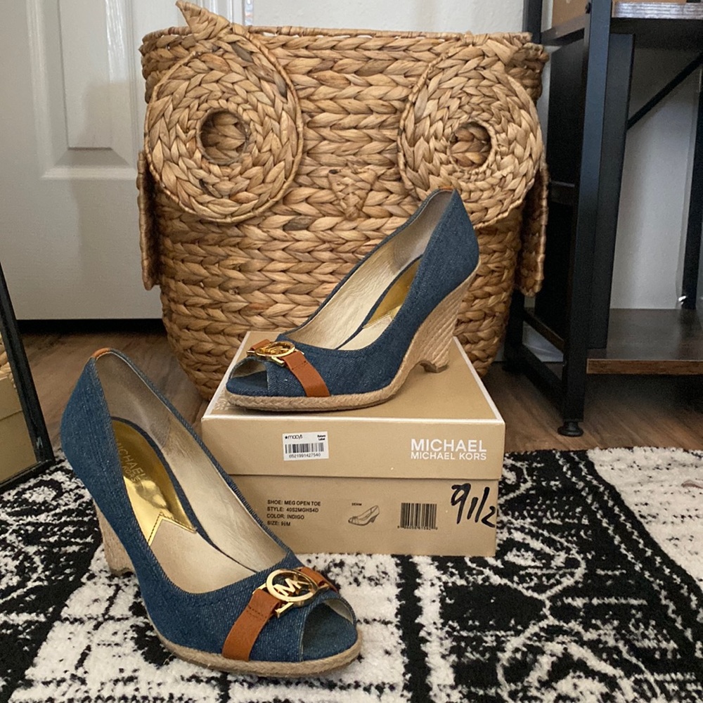 MIchael Kors Wedge
